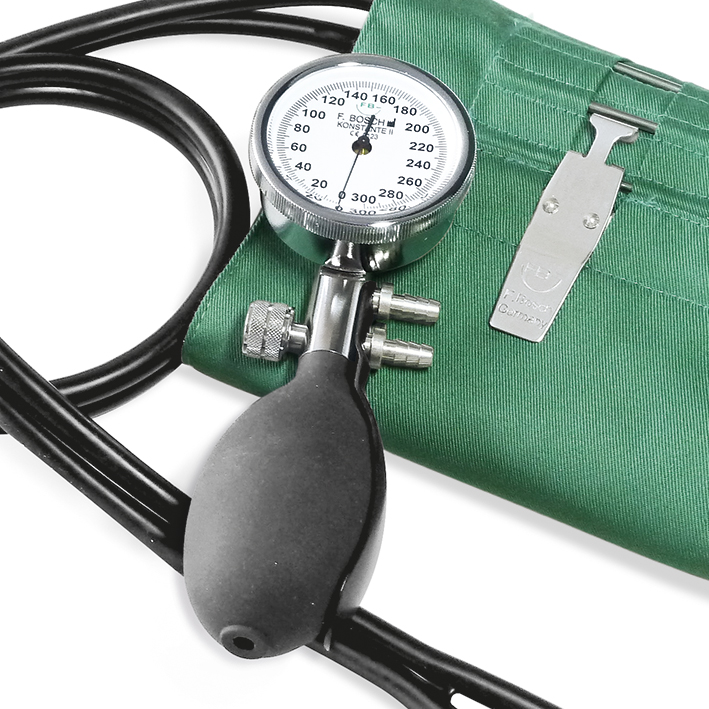 Konstante II Blutdruckmessgerät im Etui mit grüner Hakenmanschette,